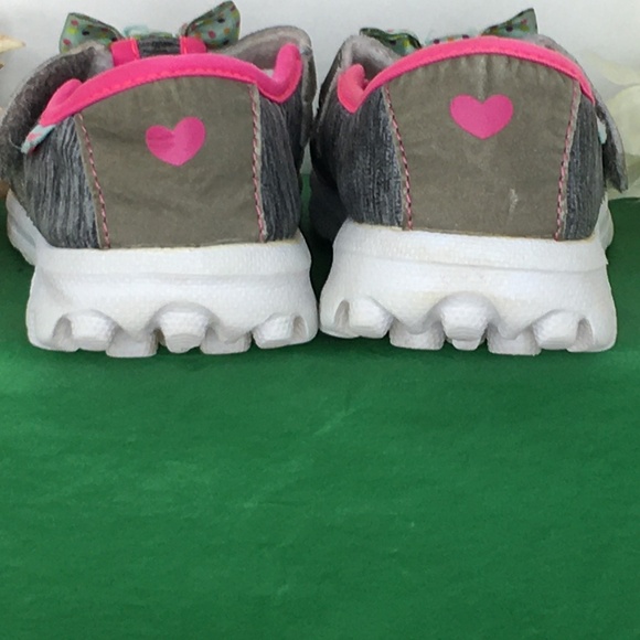 Skechers Kids Go Walk Bitty Bow memory foam Sneaker, Toddler 9, Gray/Pink - Picture 8 of 10